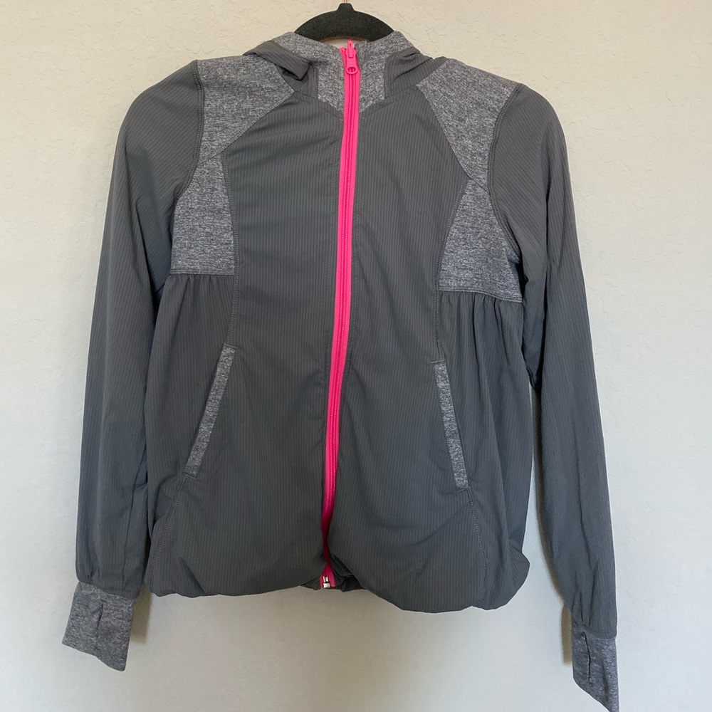 REVERSIBLE IVIVVA JACKET SIZE 12